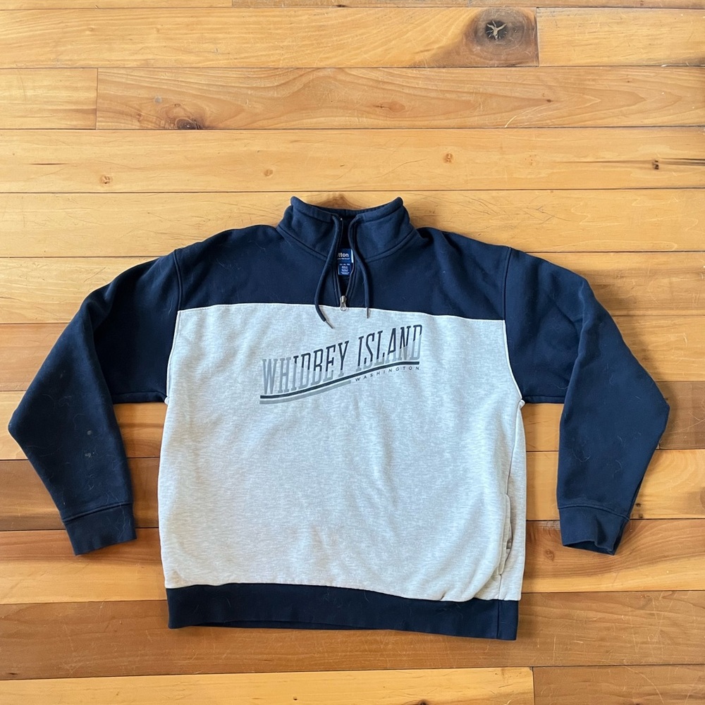 Whidbey Island Black and Gray Pullover